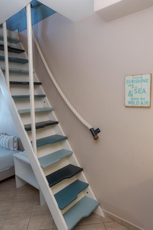 Theoxenia Chios Apartments - 二重アパートメント
