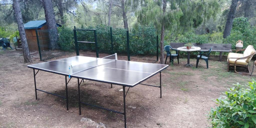 Stolní tenis v ubytování La Pedrera nebo okolí