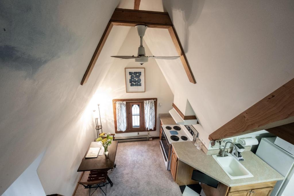 Fotografie z fotogalerie ubytování Stone Soup Inn v destinaci Indianapolis