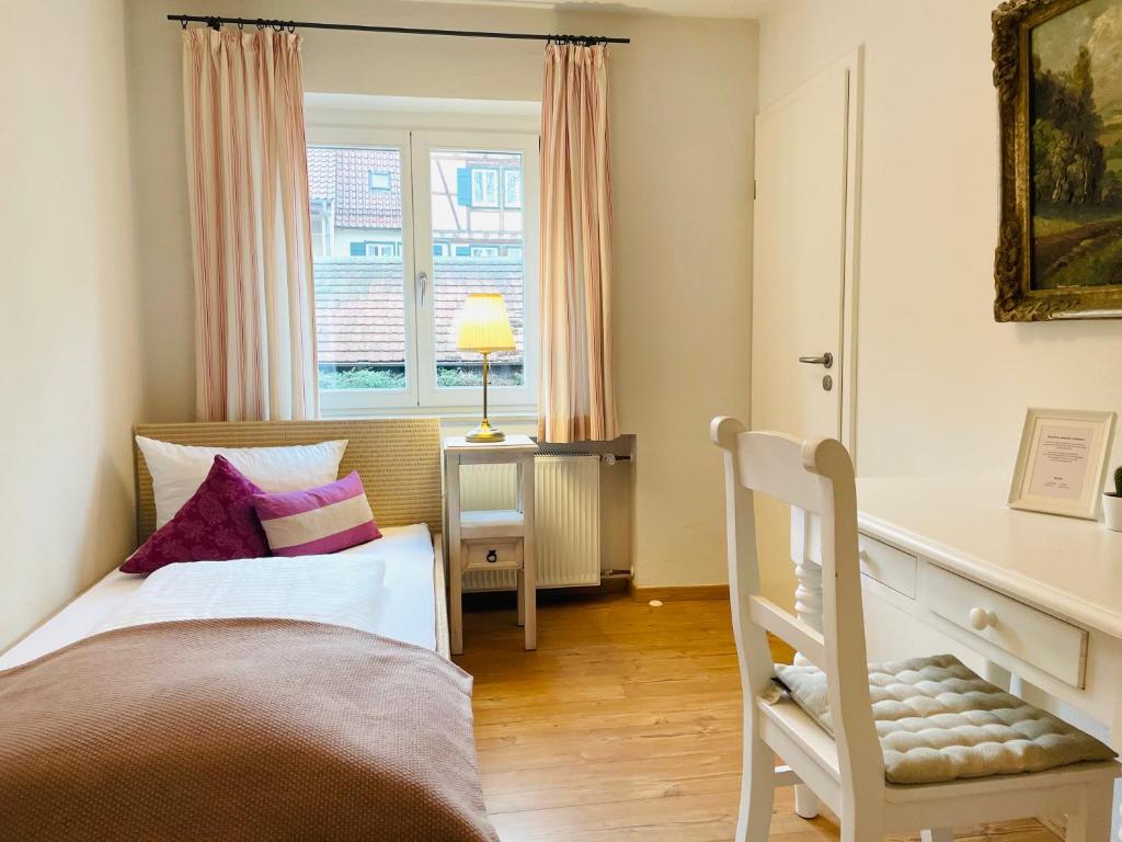 Landgasthof Kaiser - Single Room With Private Bathroom