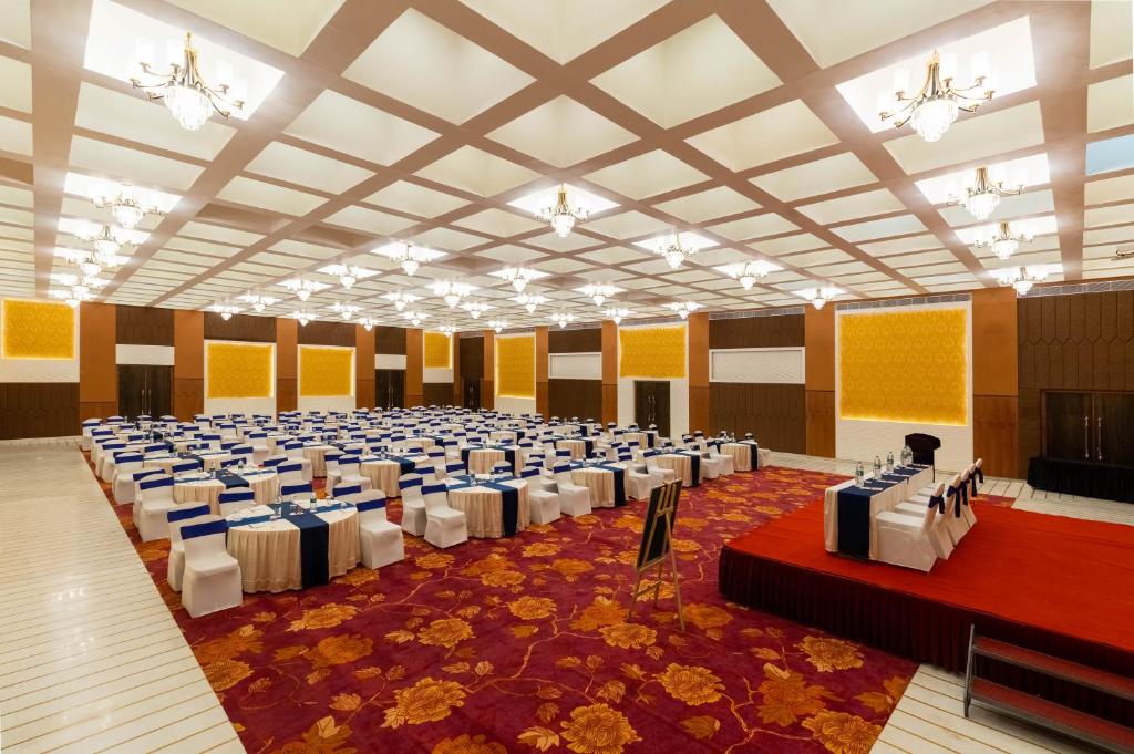 Posezení v ubytování Ramee Royal Resort & Spa - Udaipur