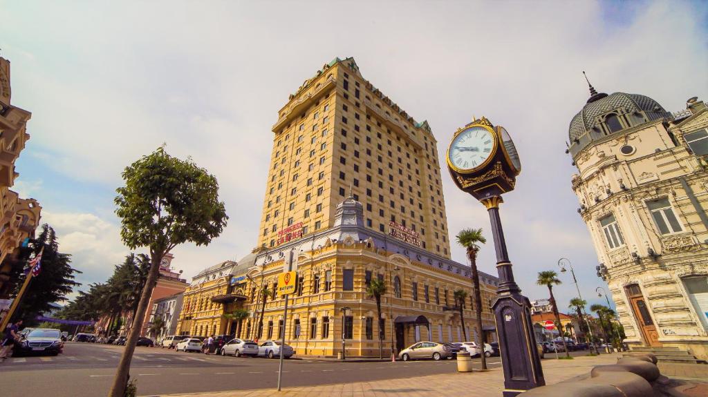 Nespecifikovaný výhled na destinaci Batumi nebo výhled na město při pohledu z hotelu