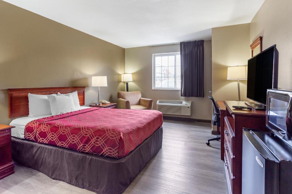 Econo Lodge Inn & Suites Dickson - Kamer Met Queensize Bed - Toegankelijk/Rookvrij