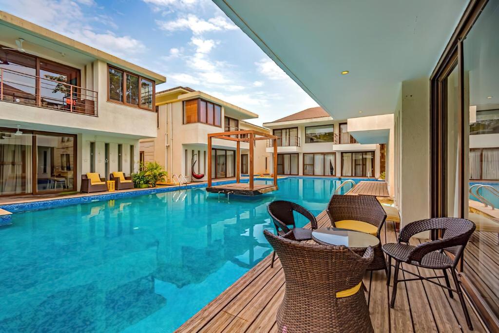 Bazén v ubytování Ochre Villa- Luxury property in Assagaon / Vagator nebo v jeho okolí