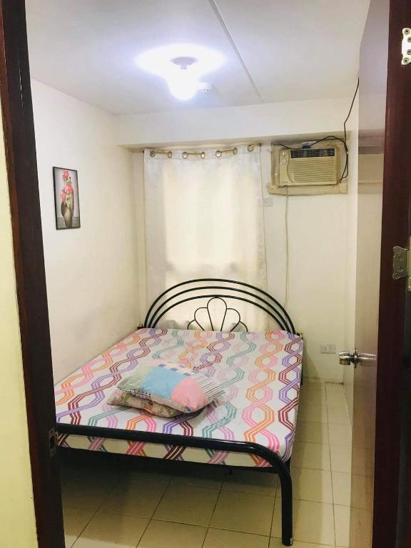 Urban Deca Tondo Manila by Gracey's Place Unit 3 - Luxe Appartement