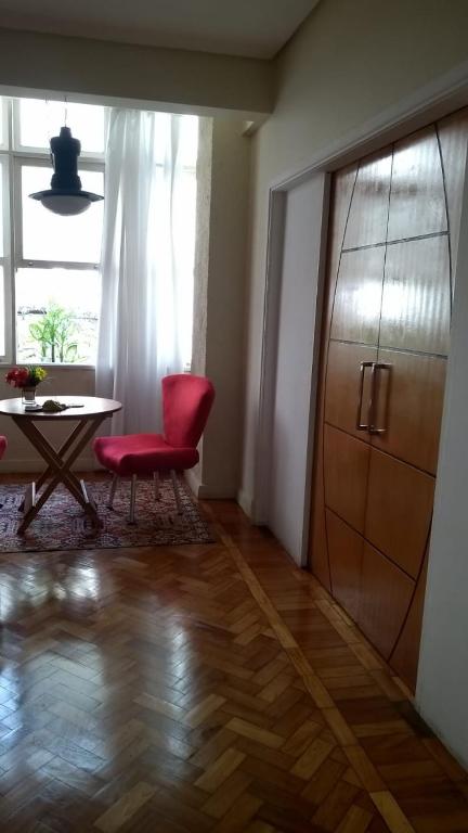  Copacabana Flat