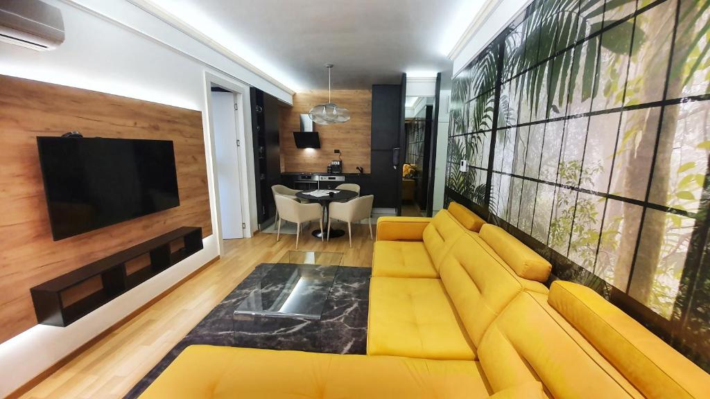 The Main Square Apartments - 