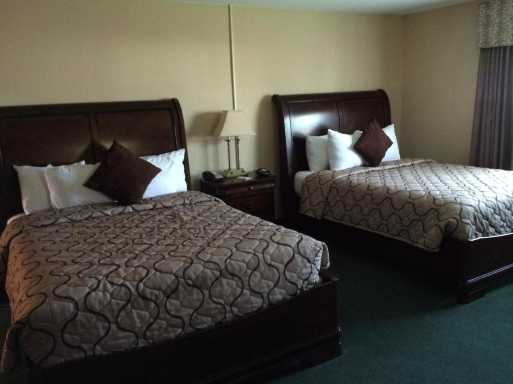 Pacer Inn & Suites Motel - Luxe Tweepersoonskamer