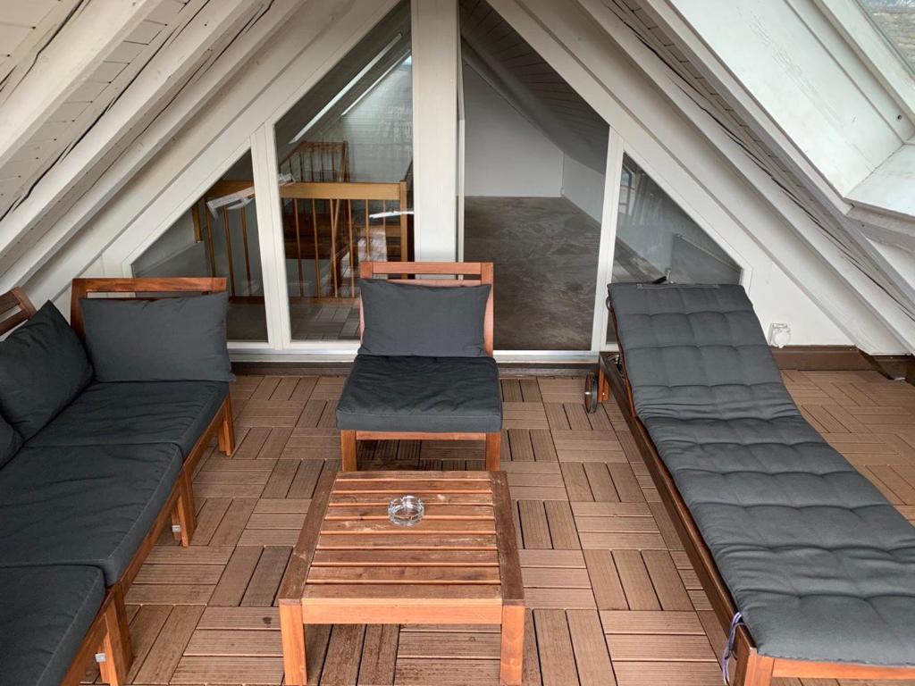 Löwenplatz Apartment near Station by Airhome - Resim 26