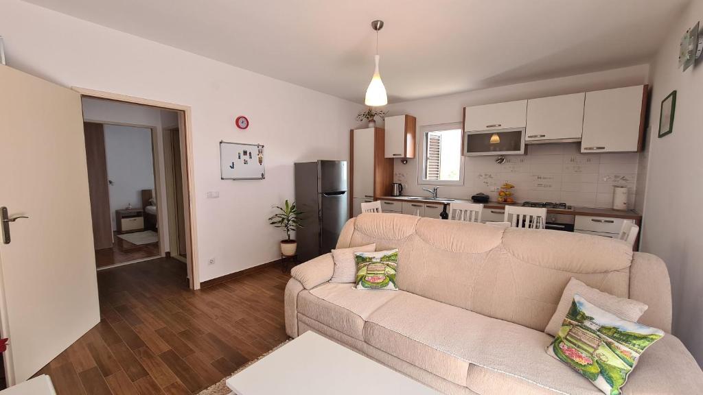 Kuchyň nebo kuchyňský kout v ubytování Apartment Antonia