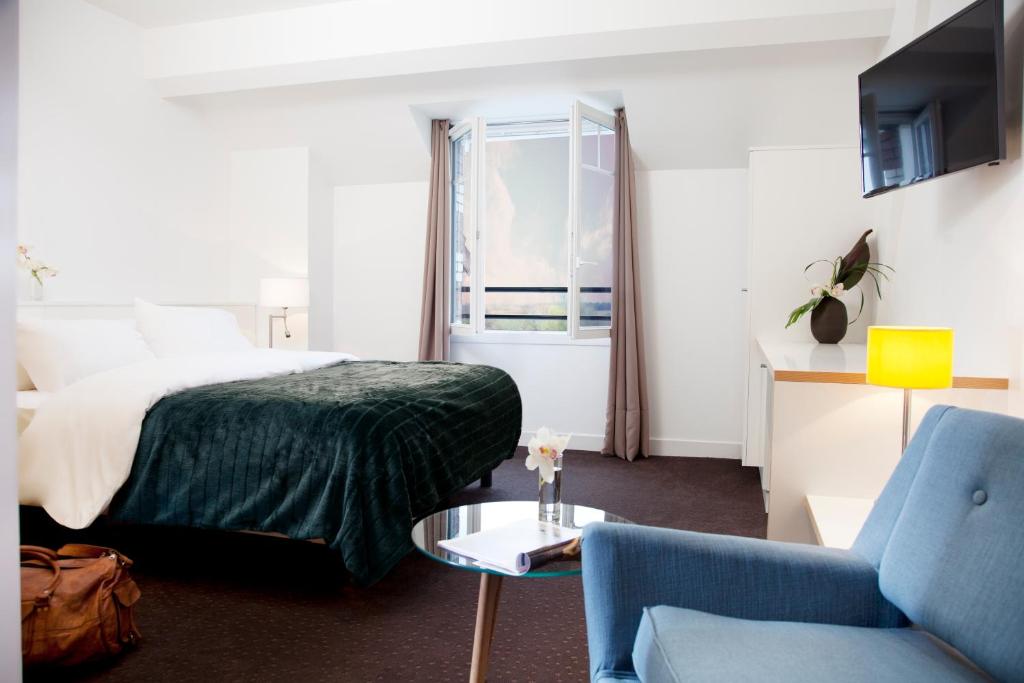 Logis Hôtel La Ruche - Privilege Double Or Twin Room