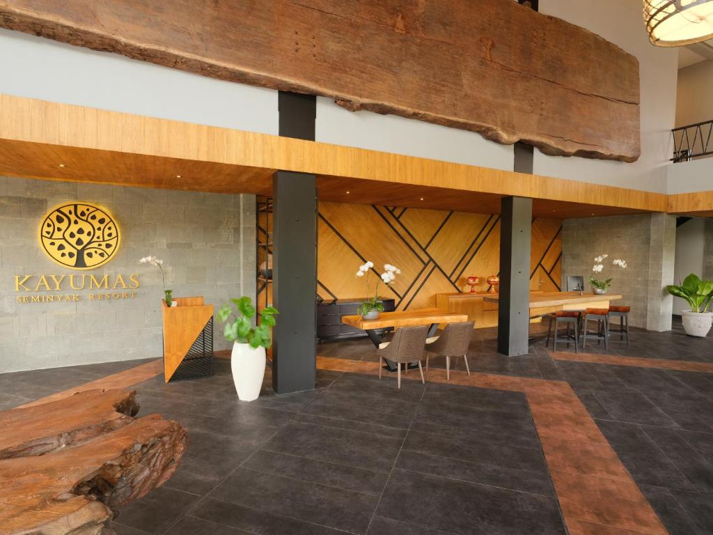 Posezení v ubytování Kayumas Seminyak Resort
