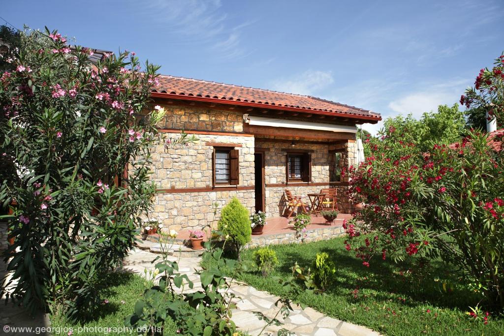 Zahrada ubytování Kamares House Apartments & Studios