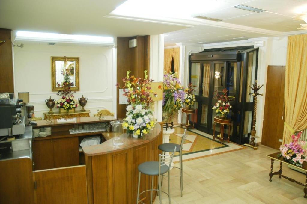 Vstupní hala nebo recepce v ubytování Hotel Flowers