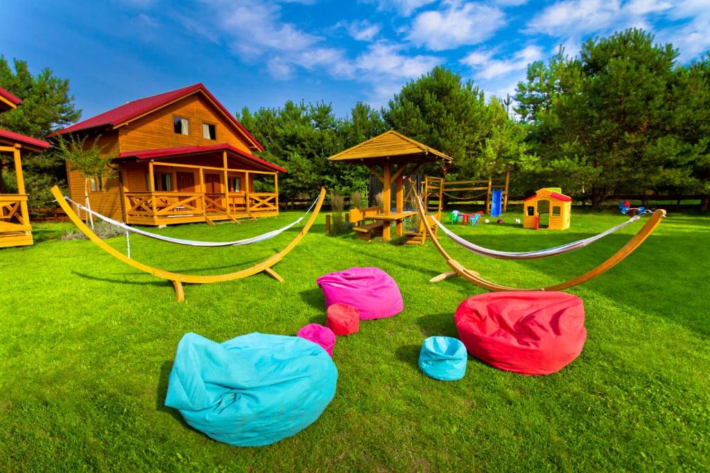 Κήπος έξω από το Kompleks Wypoczynkowy Bryza II