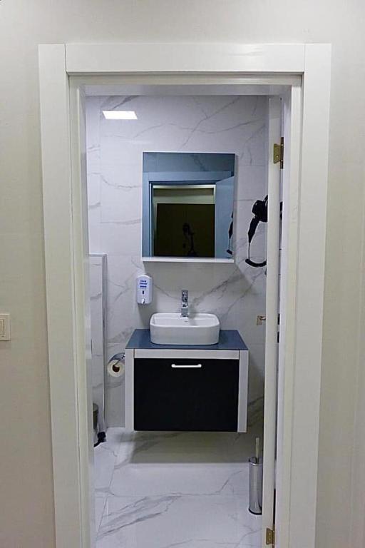 Konyaaltı HOTEL - Habitación Triple Estándar