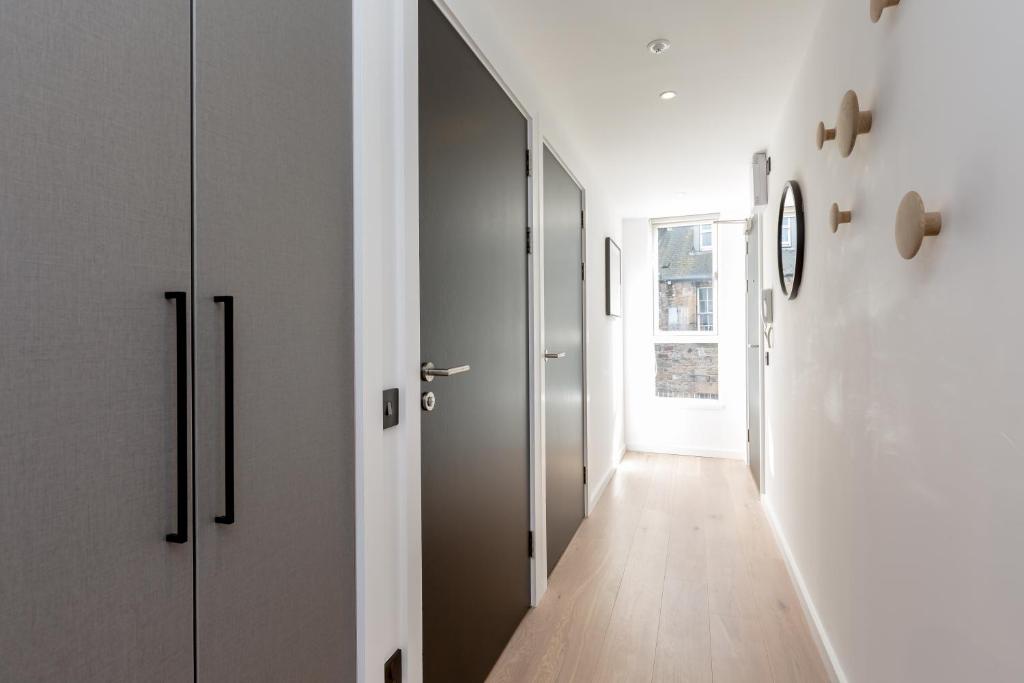 Destiny Scotland Market Street Apartments - One-Bedroom Apartment With City View