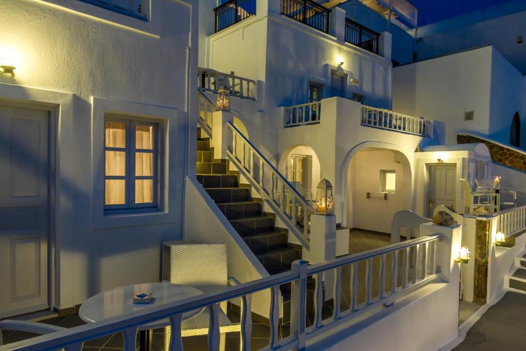 Santorini accommodations