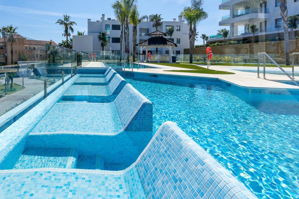 Bazén v ubytovaní Luxury High End - Santa Barbara Heights II CLC - Privat plunge pool, Fitness, Sauna alebo v jeho blízkosti