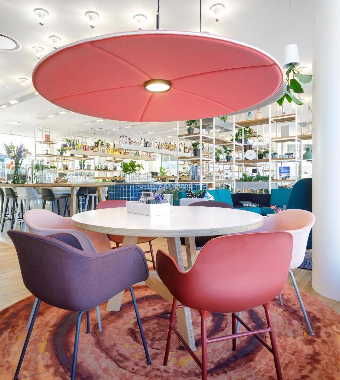 A restaurant or other place to eat at Zoku Copenhagen
