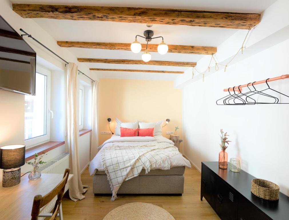 WachtRaum Reutlingen - Altstadt Apartment & Design Rooms an Stadthalle & Marktplatz - Standard Double Room