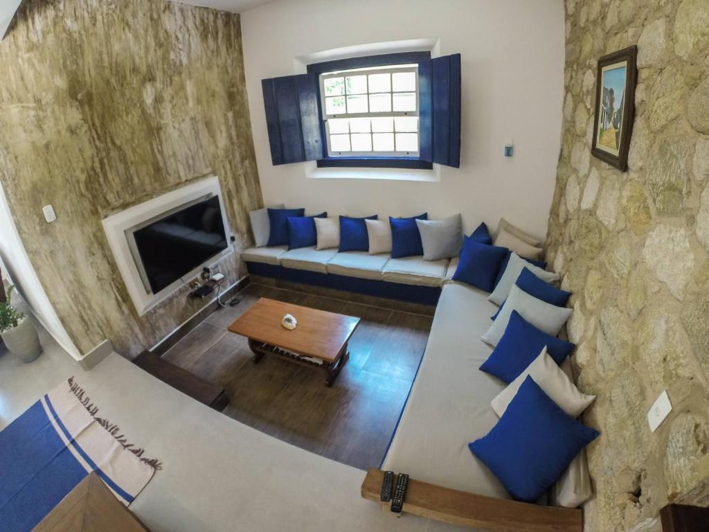  Casa 4 Suítes com Piscina - Paraty
