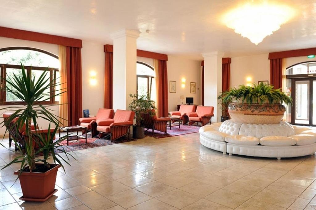 Część wypoczynkowa w obiekcie Hotel Villa Rosa