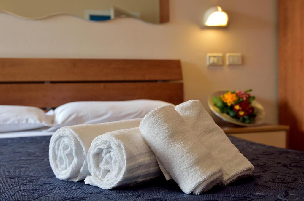 Postel nebo postele na pokoji v ubytování Hotel Oltremar B&B