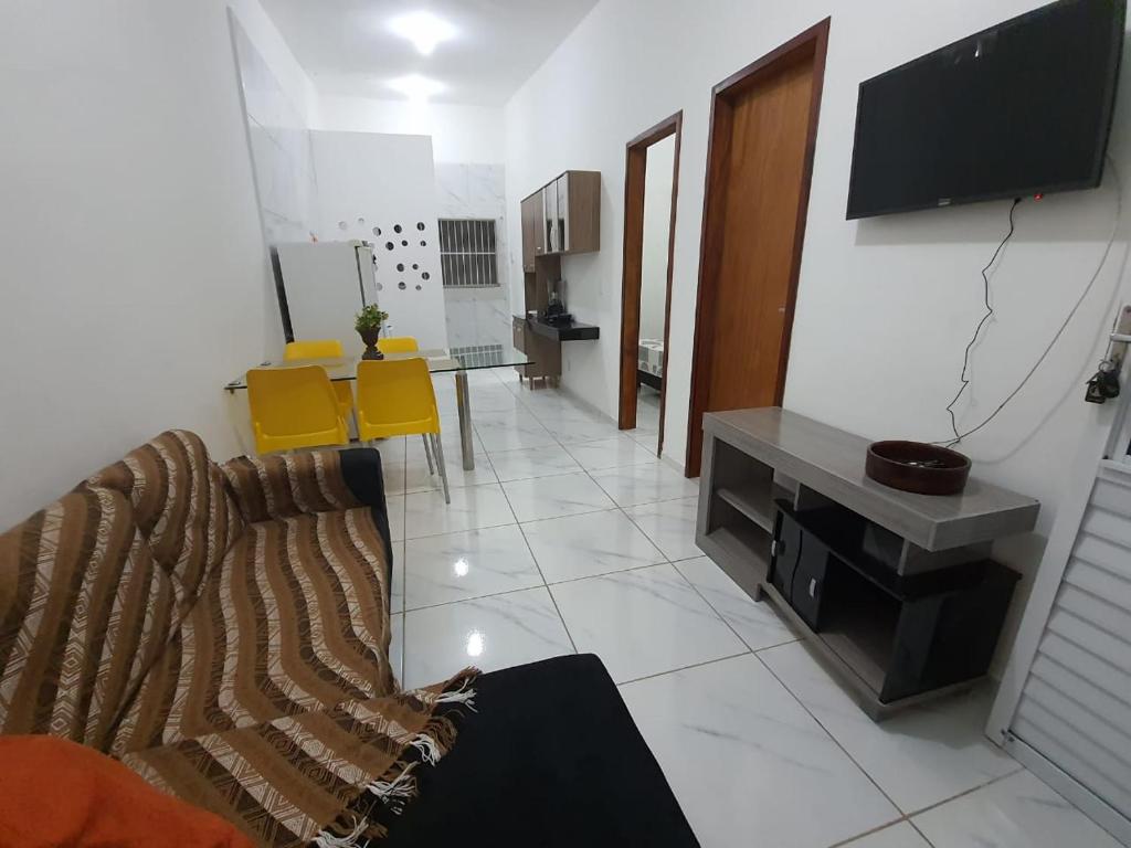  BIRÔ RESIDENCE