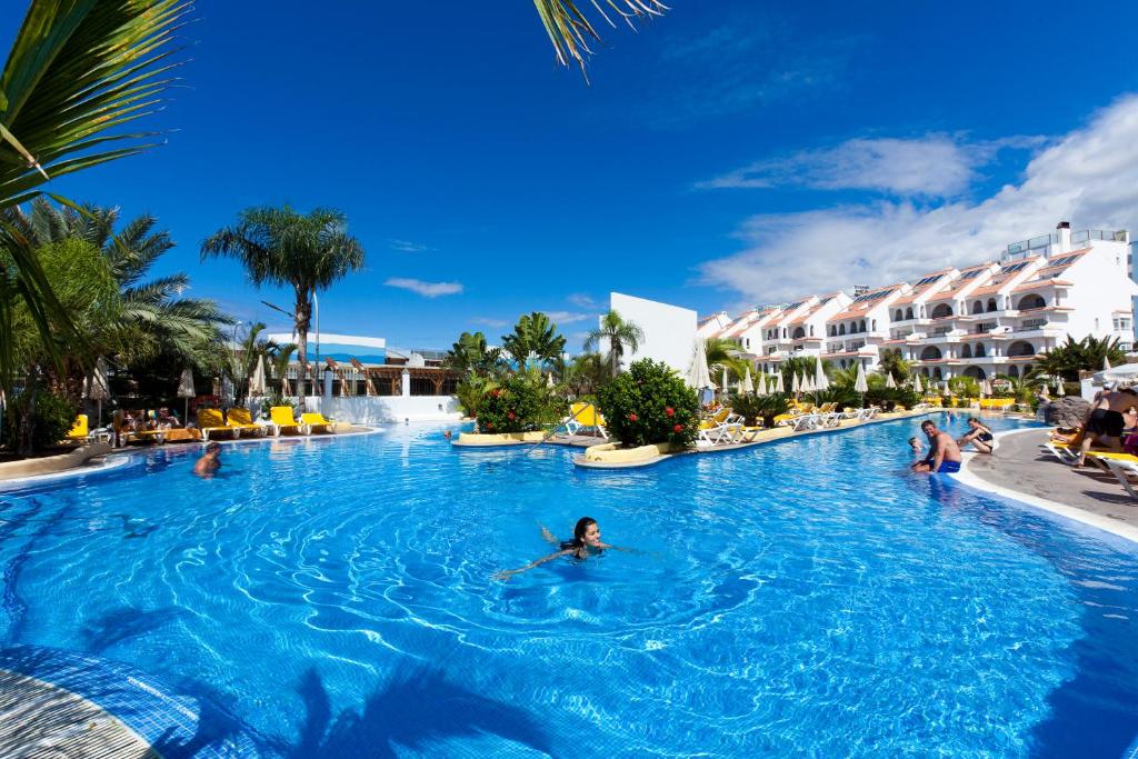 PARADISE PARK FUN LIFESTYLE HOTEL $118 ($̶1̶3̶7̶) - Updated 2023 Prices &  Resort Reviews - Los Cristianos, Spain