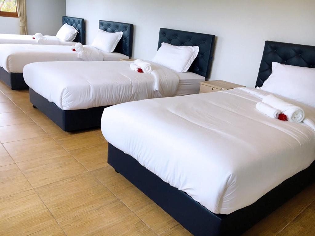 Oon Valley Farm Stay - Quadruple Room