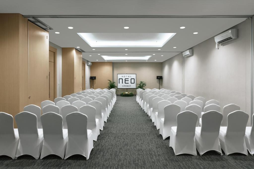 Konferenční prostory v ubytování Hotel NEO Cirebon by ASTON