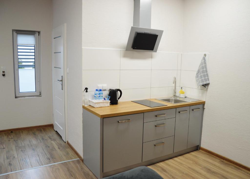 Hostel Adabet - Chambre Lits Jumeaux De Luxe