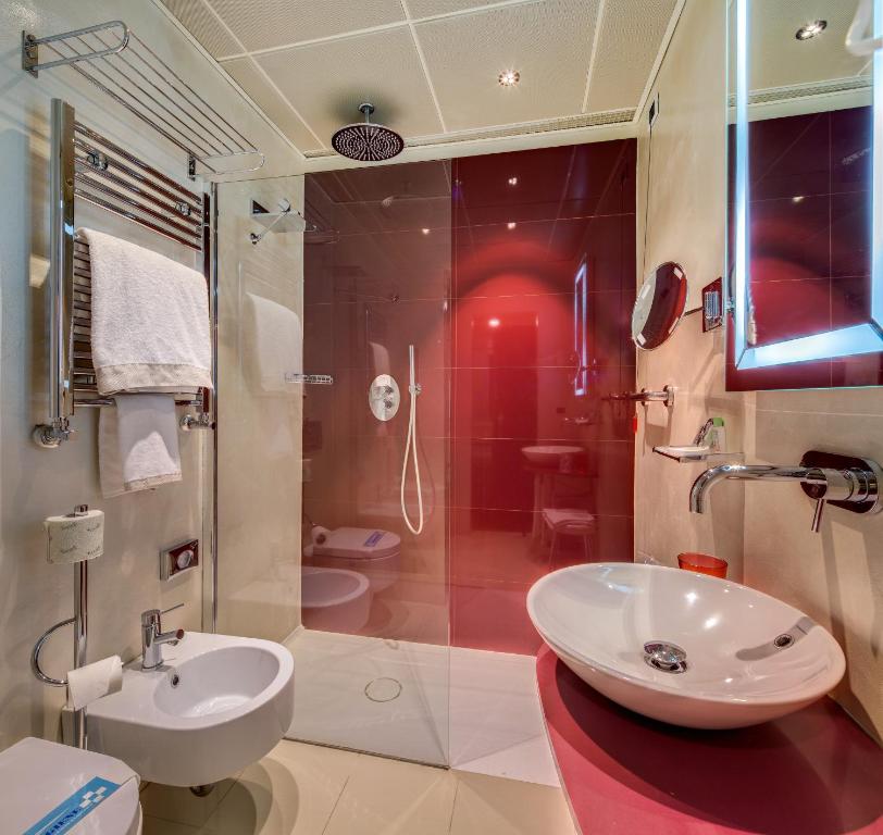 Łazienka w obiekcie c-hotels Rubens