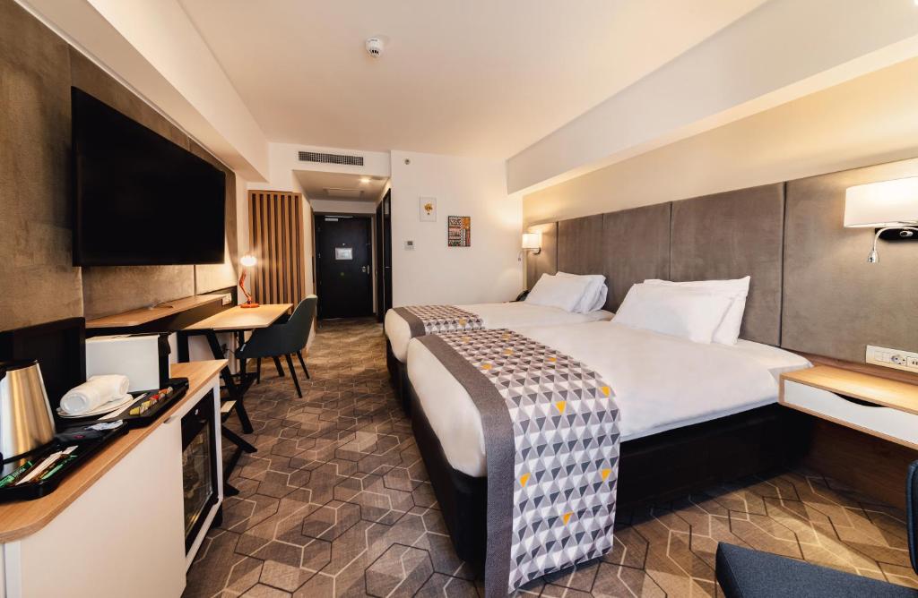Holiday Inn Bucharest - Times, an IHG Hotel - Standaardruimte