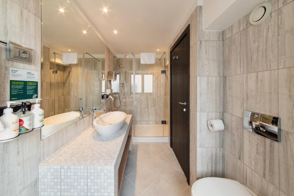 Holiday Inn Bucharest - Times, an IHG Hotel - King Suite
