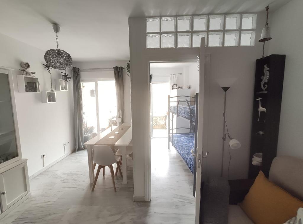 APARTAMENTO NUEVO A 50 M. DE LA PLAYA, El Morche ...