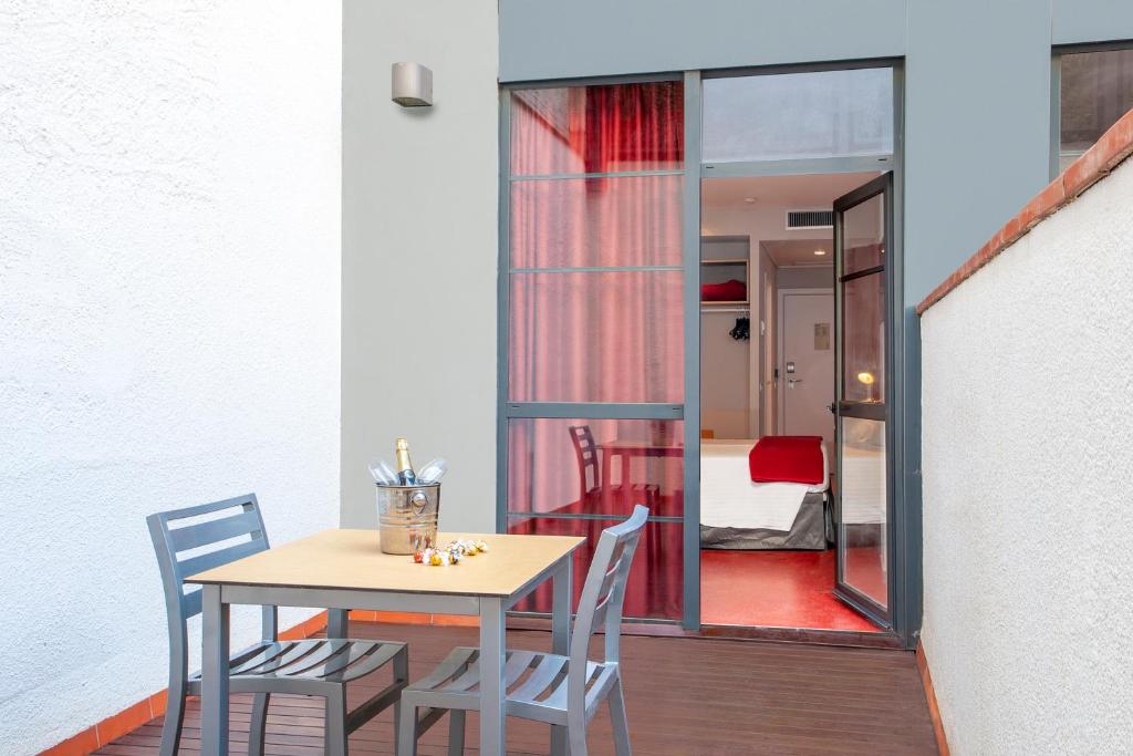 Ciutat Vella - Resim 25