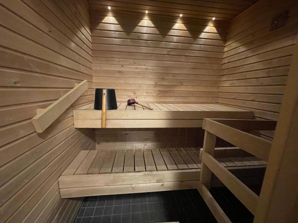 Rauhan Marinella Apartments - Three-Bedroom Apartment With Sauna