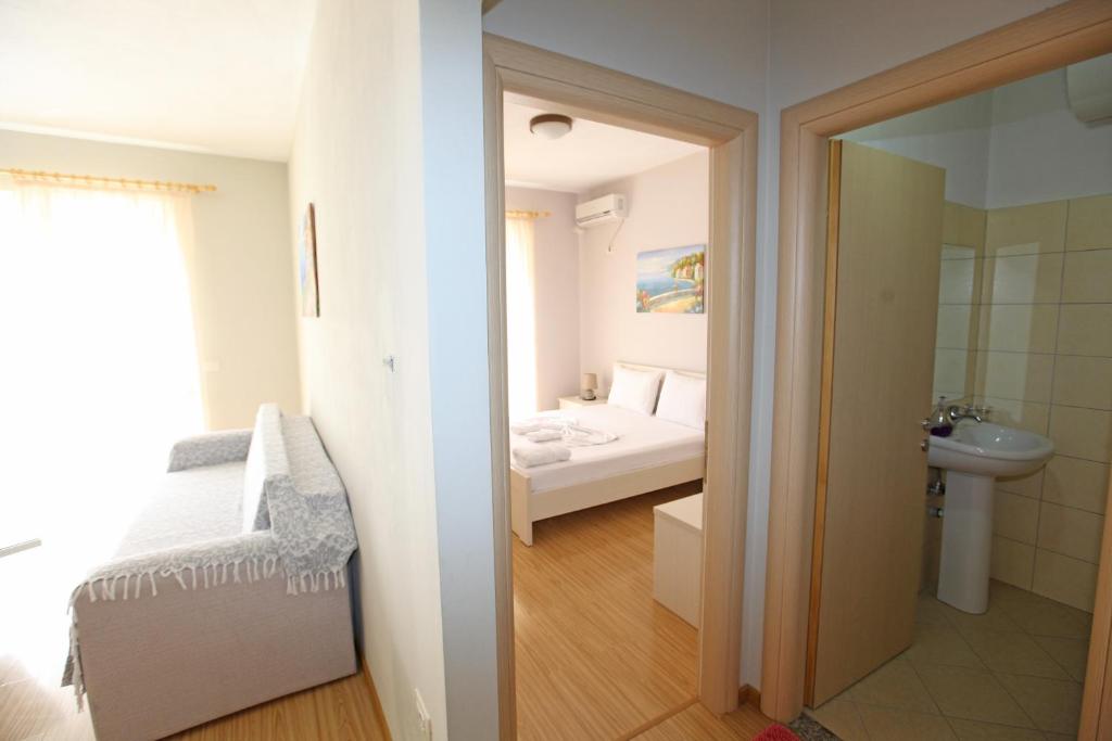 Teo Apartaments - Image 6