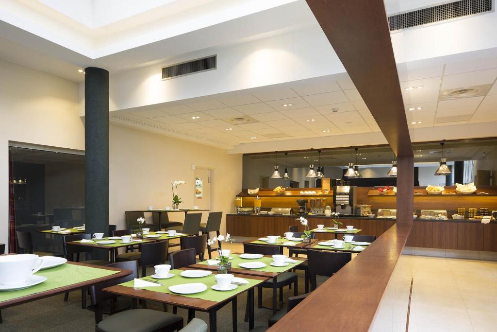 Restaurace v ubytování Escale Oceania Orléans