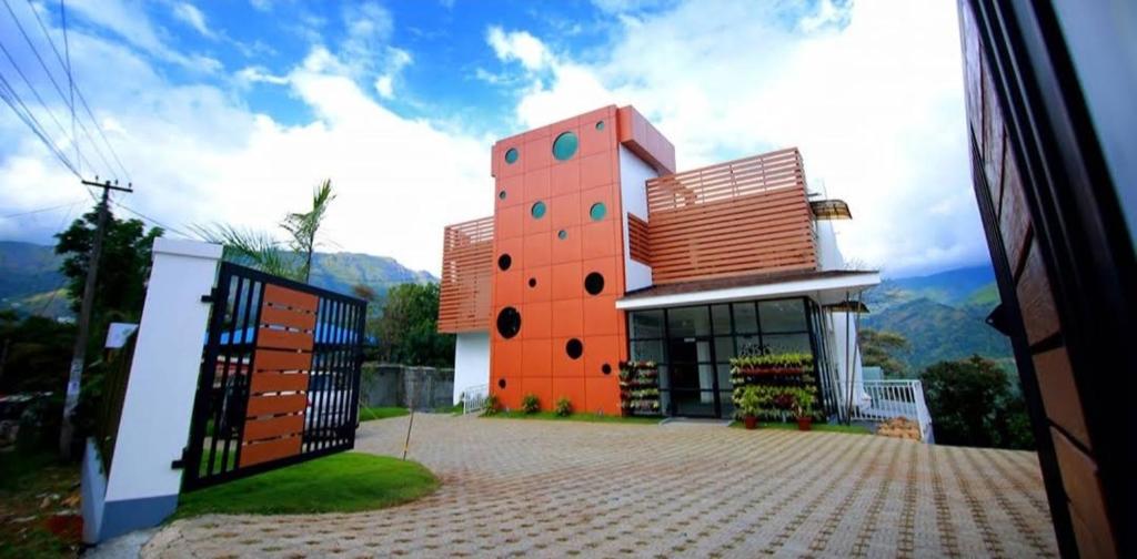 Nespecifikovaný výhled na hory nebo výhled na hory při pohledu z hotelu