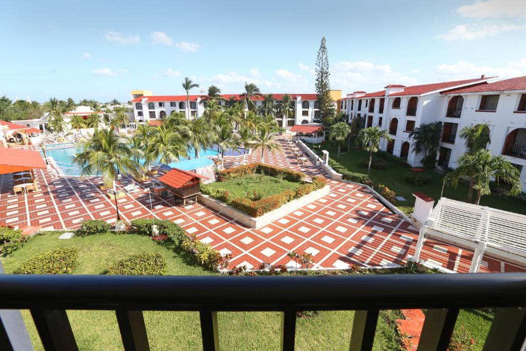Cozumel Hotel & Resort photo