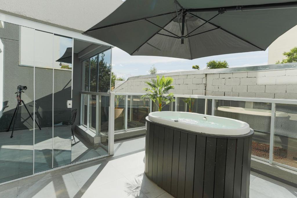  Pinheiros Estilo Premium com Jacuzzi