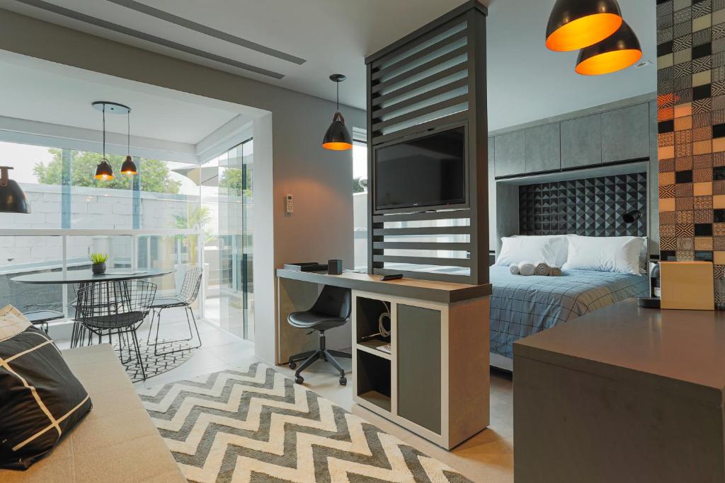  Pinheiros Estilo Premium com Jacuzzi