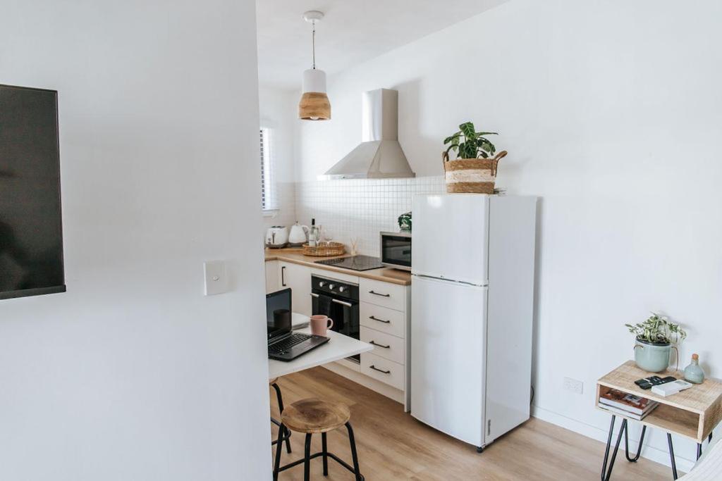 Cucina o angolo cottura di Studio on Lewis Tiny House
