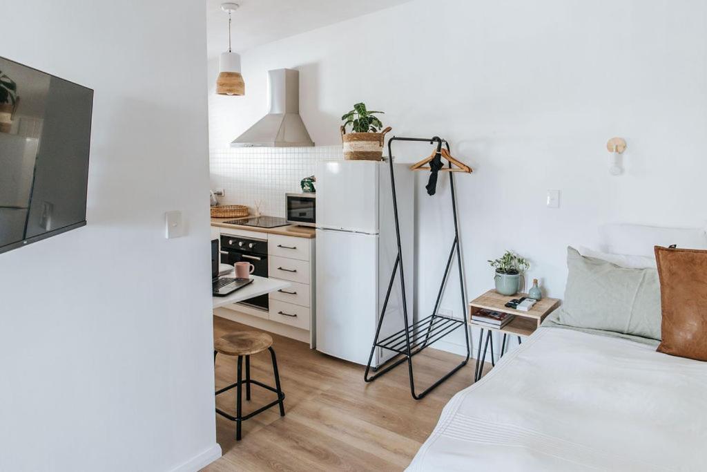 Cucina o angolo cottura di Studio on Lewis Tiny House