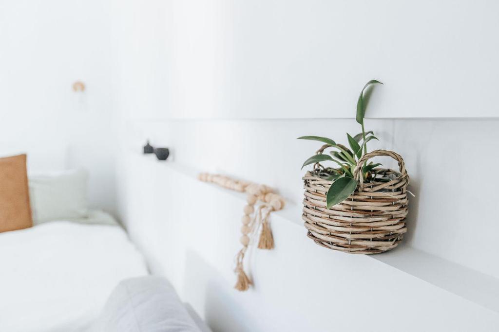 Letto o letti in una camera di Studio on Lewis Tiny House