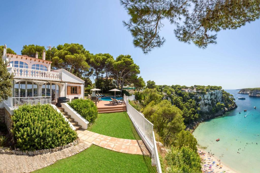 Villa Pinar, Ferreries, Spain - Booking.com