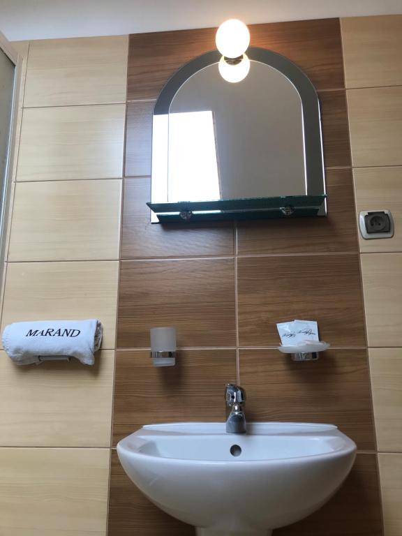 Hotel Marand - Resim 15